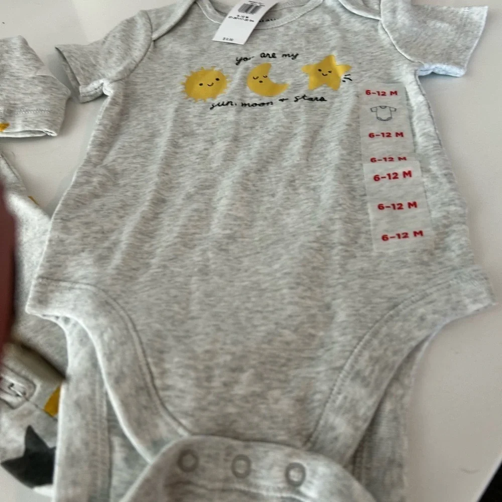 Old Navy Gray Baby Onesie and Pajama Set with Stars and Moons